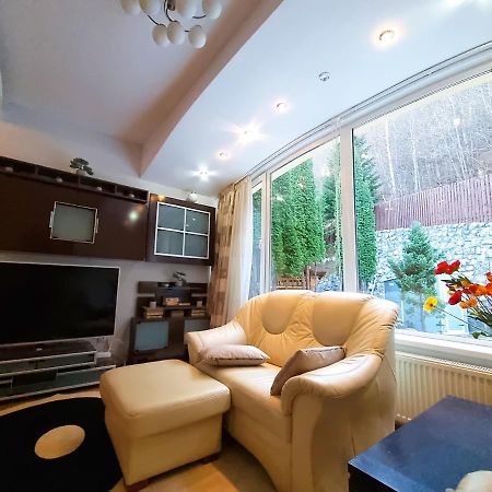 Marble Villa: Luxury Estate - Central But Intimate ซินายา ภายนอก รูปภาพ